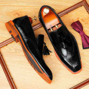 Chaussures Derby luxueuses gravées, en cuir véritable de haute qualité, cuir de vache brogue durable, adaptées aux tenues de cérémonie et professionnelles. - Product Image 4