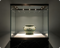 Vitrine de musée en verre pour collections privées, vitrine de luxe pour la présentation d'artefacts rares