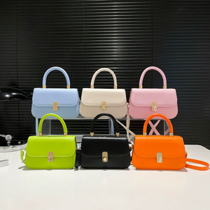 Borsa da sella retrò classica dal Design coreano borsa a tracolla a spalla singola in pelle sintetica con <span class=keywords><strong>borsetta</strong></span> con patta piccole borse - Product Image 1