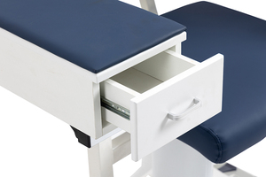 Silla Eléctrica Moderna para Extracción de Sangre CARENOVO LC-220 con Cajón de Almacenamiento y Reposabrazos Ajustables para Uso Hospitalario - Product Image 3