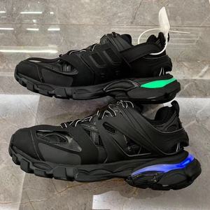 Chaussures de course à LED 3.0 de qualité supérieure, dernière tendance 2026 - Style féminin pour la course, chaussures décontractées vintage pour hommes - Product Image 1