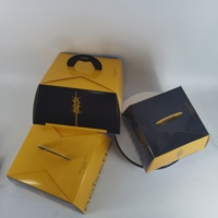 Boîte à gâteau portable en matériaux recyclés personnalisés, gaufrée UV, jaune-noir, pliable, pour emballage de pâtisserie, mousse, gâteau d'anniversaire