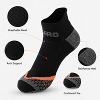 Chaussettes de compression antidérapantes à logo personnalisé, chaussettes de course athlétiques respirantes en maille rembourrée à coupe basse OEM