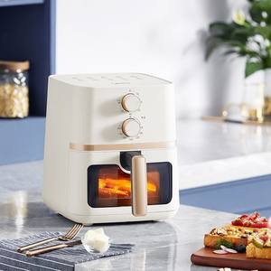 Friteuse à air Midea 4L carrée électrique avec affichage visuel et revêtement céramique blanc - Product Image 3