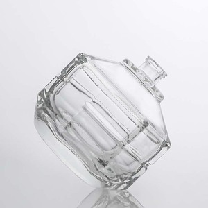 Vente en gros de flacons de <span class=keywords><strong>parfum</strong></span> ronds en verre 63ml/100ml, verre super flint, bouchon en liège, anti-fuite, impression personnalisée sur la surface, boîte - Product Image 5