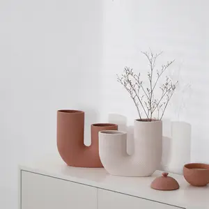 Nordische kreative U-förmige Kunst Floreros Handwerk Keramik Vase Ornamente Porzellan Vase für die Hochzeit