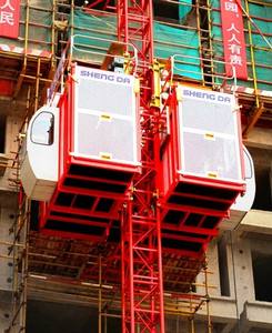 Lift konstruksi untuk pekerjaan pengangkat bangunan dengan derek menara muatan berat 2000kg kerekan konstruksi - Product Image 1