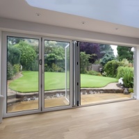 Portes pliantes coulissantes pour balcon personnalisées avec stores profil en aluminium porte pliante en verre feuilleté efficace énergétiquement pare-balles