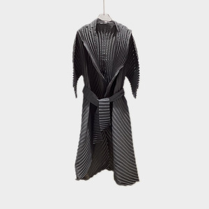 Miyake Nuovo 2026 Cappotto <span class=keywords><strong>Trench</strong></span> Vintage Plissettato Elegante Moda Vita Alta Versatile Lunghezza Media Abbigliamento Femminile - Product Image 6