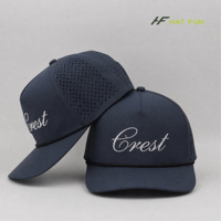 Casquette de baseball personnalisée à 5 panneaux perforée au laser, 100 % nylon, séchage rapide, respirante, réglable, pour sports de plein air