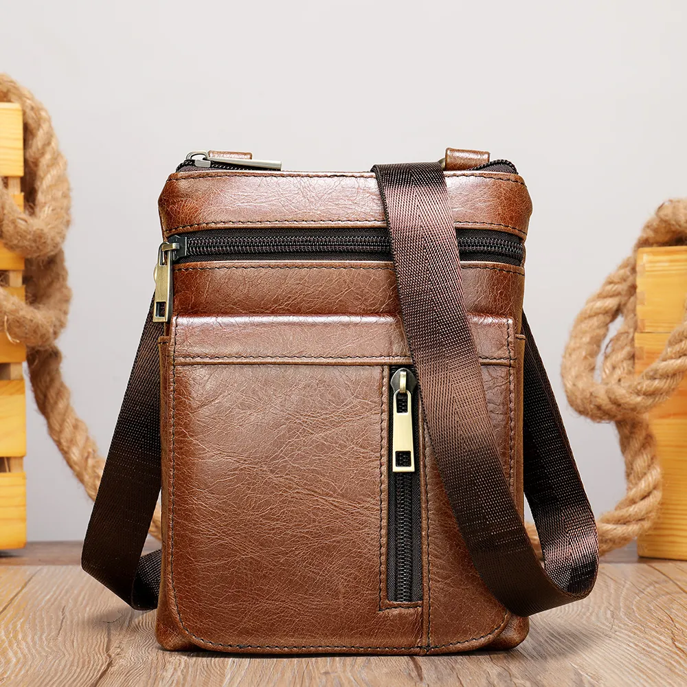 Amazonドロップ無料Genuine Leather Men Bags Small Shoulder Crossbody BagためMen Everyday Casual Travel Messenger Bag Handbag