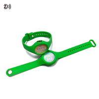 Bracelet RFID NFC en silicone souple étanche personnalisable en usine, mini-étiquette réglable pour bracelet de localisation pour enfants