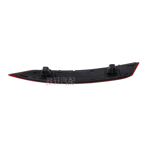 Luces Traseras para Volkswagen Polo, Tiras Reflectantes Rojas de ABS, 2014-2018, Lado del Conductor Izquierdo, Lado del Pasajero Derecho - Product Image 4