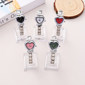 นาฬิการูปหัวใจผู้หญิงสแตนเลสสตีลควอตซ์แฟชั่นสร้อยข้อมือนาฬิกาสีเงินสีทองตัวเลือกฤดูใบไม้ผลิ 2026 - Product Image 3