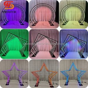 Arche de tunnel LED RVB lumineuse sur mesure pour l'entrée de mariage ou de fête - Fabrication SMOOTH - Product Image 5