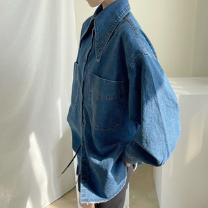 <span class=keywords><strong>Camicia</strong></span> da <span class=keywords><strong>donna</strong></span> lavata <span class=keywords><strong>con</strong></span> tasche grandi, vestibilità regolare, monopetto, <span class=keywords><strong>colletto</strong></span> a risvolto, stile retrò, ecologica, nuova collezione autunno 2026 - Vendita all'ingrosso - Product Image 5