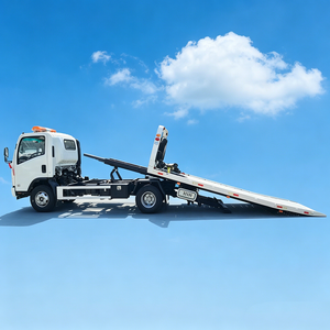 Venta Directa de Fábrica: Camión Grúa de Plataforma ISUZU 250HP 4x2, Un Remolque, Dos Grúas, para Rescate en Carretera - Product Image 2