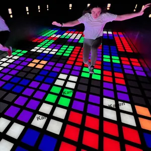 휴대용 자석 3D 활성화 게임 Led 바닥 30x30cm 대화 형 빛 활성 게임 Led 바닥 댄스 룸