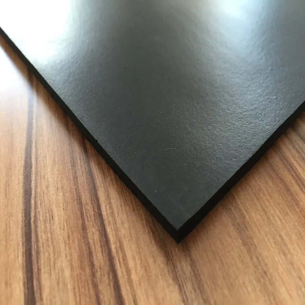 Olie Bestendig Zwart Geperforeerd Rubber Buffering Pakking Rubber Mat Voor Prototype