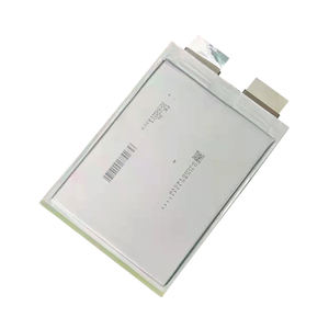 Nuova Batteria al Litio Ternaria <span class=keywords><strong>3</strong></span>.7V 30ah 40ah ad Alta Velocità di Scarica 8C - Product Image 1