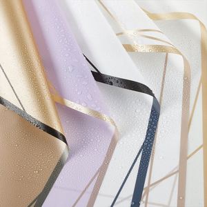 Papier d'emballage de haute qualité, couleur unie, bord doré, très vendu, multicolore, imperméable, pour bouquets de fleurs - Product Image 1