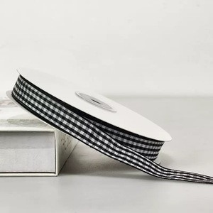 ริบบิ้นโพลีเอสเตอร์ลายสี่เหลี่ยมแบบม้วน ขายส่ง สำหรับงานปาร์ตี้คริสต์มาส - Product Image 5