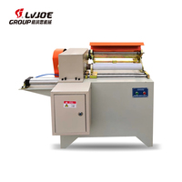 Machine de découpe et de rembobinage de rouleaux géants de ruban BOPP pour découper les rouleaux de ruban de grand diamètre