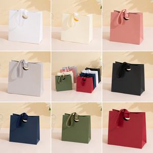 Sacs en papier de spécialité Baoren Premium, écologiques, recyclables et réutilisables, sacs cadeaux exquis pour bijoux, à poignée, M-Base Paper Digital - Product Image 4