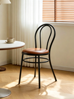 Chaise de salle à manger empilable haut de gamme en fer forgé, style médiéval d'inspiration française, avec dossier, mobilier de maison