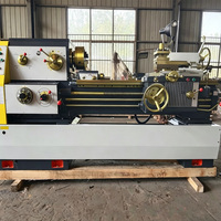 Tour horizontal d'occasion Shenyang CW62125B, portée 1250 mm, déplacement de la tige 5000 mm, pour le tournage de métaux et le filetage