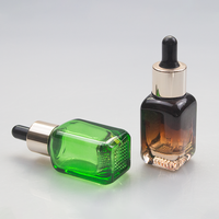 Flacon compte-gouttes en verre ambré carré personnalisé avec logo sérigraphié pour cosmétiques, huiles essentielles et sérums – 15ml, 20ml, 30ml, 40ml