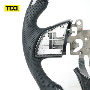พวงมาลัยคาร์บอนไฟเบอร์ TDD สำหรับมิตซูบิชิ - Product Image 3