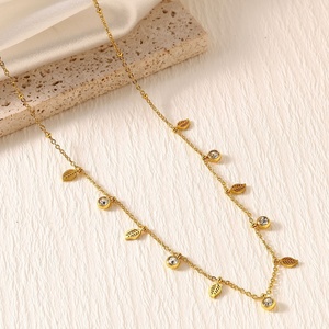Collar de Acero Inoxidable con Colgante de Corazón, Estrella y Luna, Chapado en Oro de 18k, con Diamantes de Colores, para Mujer, Accesorios Coreanos - Product Image 2
