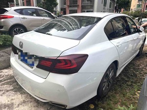รถยนต์ฮอนด้าแอคคอร์ด ปี 2016 รุ่น 2.0L EX Luxury Edition เกียร์อัตโนมัติ พวงมาลัยซ้าย วิ่ง 74565 ไมล์ น้ำมันเบนซิน รถเก๋ง ส่งออกจากจีน ขายส่งจำนวนมาก - Product Image 6