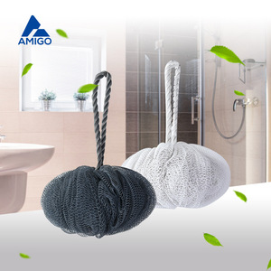 Éponge de bain Amigo 40g ovale en PP avec poignée en corde pour le frottement du dos et la création de mousse sous la douche - Product Image 1
