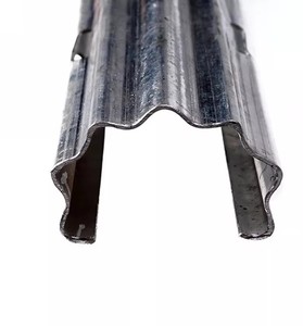 Poteaux de vignoble galvanisés à chaud Enjeux de <span class=keywords><strong>vigne</strong></span> en <span class=keywords><strong>acier</strong></span> <span class=keywords><strong>galvanisé</strong></span> Enjeux de <span class=keywords><strong>vigne</strong></span> en métal - Product Image 2