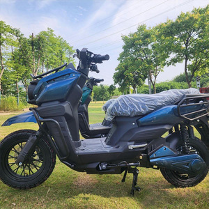 Motorcycle 60V/<b>72V</b> Dual-Seat Scooter China Cross-Border Wholesale High Voltage Power 60V/<b>72V</b> Ensures Performance and Exte - Product Image 4