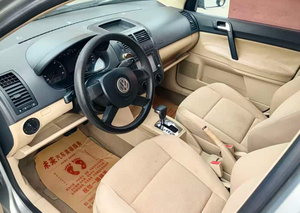 <span class=keywords><strong>Volkswagen</strong></span> <span class=keywords><strong>Polo</strong></span> 2007 Usata di Alta Qualità, Sportiva 1.4L Automatica Edizione Fashion - Product Image 5