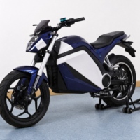 Moto électrique de course 3000W, moto à batterie au lithium Ducati moderne, OEM ODM