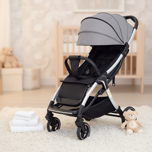 Hot Mom Compact Travel Ligero Cochecito de bebé Cochecito plegable para viajes en avión para niños y bebés - Product Image 2