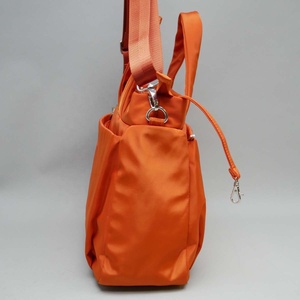 OEM original de sarga lisa de poliéster correa de hombro larga bolsillo con cremallera delantera y trasera de peso ligero naranja unisex bolsas de mano 2023 - Product Image 3