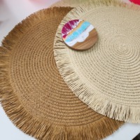 Napperon rond en papier écologique style bohème chic moderne 38x38cm avec pompons pour festivals, mariages, restaurants, réceptions et événements formels