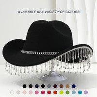 Chapeau de cowboy bohème noir en gros avec double frange de strass, idéal pour les festivals de musique gothiques et les fêtes personnalisées pour femmes
