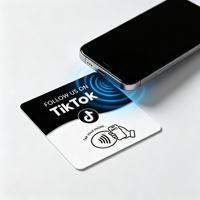 Carte NFC en acrylique pour avis TikTok, carte NFC NTAG213 120x120mm passive réinscriptible, appuyez pour laisser un avis sur le magasin du commerçant