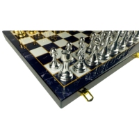 Vente en gros de boîtes d'échecs en bois de luxe écologiques faites à la main, pliables, 16,5 pouces, finition brillante, noir et blanc, jeu d'échecs pour enfants