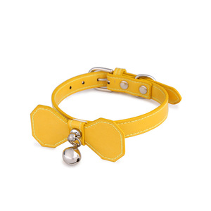 Collar personalizable de piel sintética para perros y gatos, venta al por mayor de fábrica, Collar pequeño de color sólido para mascotas con campana de lazo, diseño de moda - Product Image 1