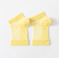 Chaussettes de compression et de soutien de la cheville de haute qualité à prix abordable avec soutien de la voûte plantaire pour hommes et femmes
