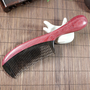 Peine de masaje de madera de gran tamaño, material de cuerno de vaca, peine para el cabello antiestático para uso doméstico - Product Image 4