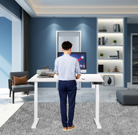 Bureau debout moderne à montage rapide, ergonomique, extensible, réglable en hauteur électriquement par un seul moteur, 3 mémoires, 20 mm/s