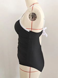 Traje de baño de una pieza para mujer, talla grande, personalizado al por mayor, con contraste en blanco y negro, cuello en V y control de abdomen - Product Image 6